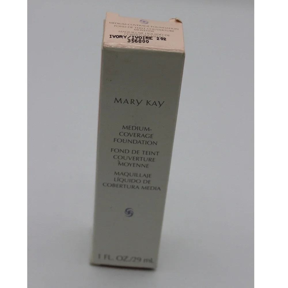 Mary Kay Medium Coverage Foundation Ivory 202 Liquid Makeup 1 fl oz 356800 NEW
